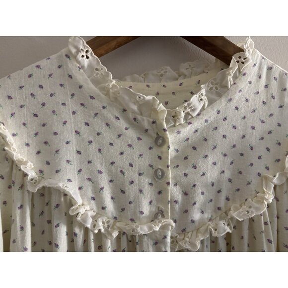 Vintage 80s Purple Roses Flannel Long Sleeve Cottagecore Prairie Nightgown Large - Picture 3 of 15